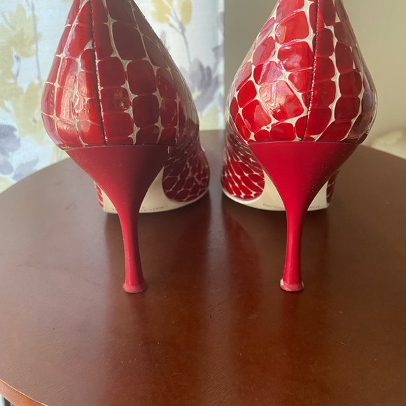 Bright Red Heels - Picture 4 of 9